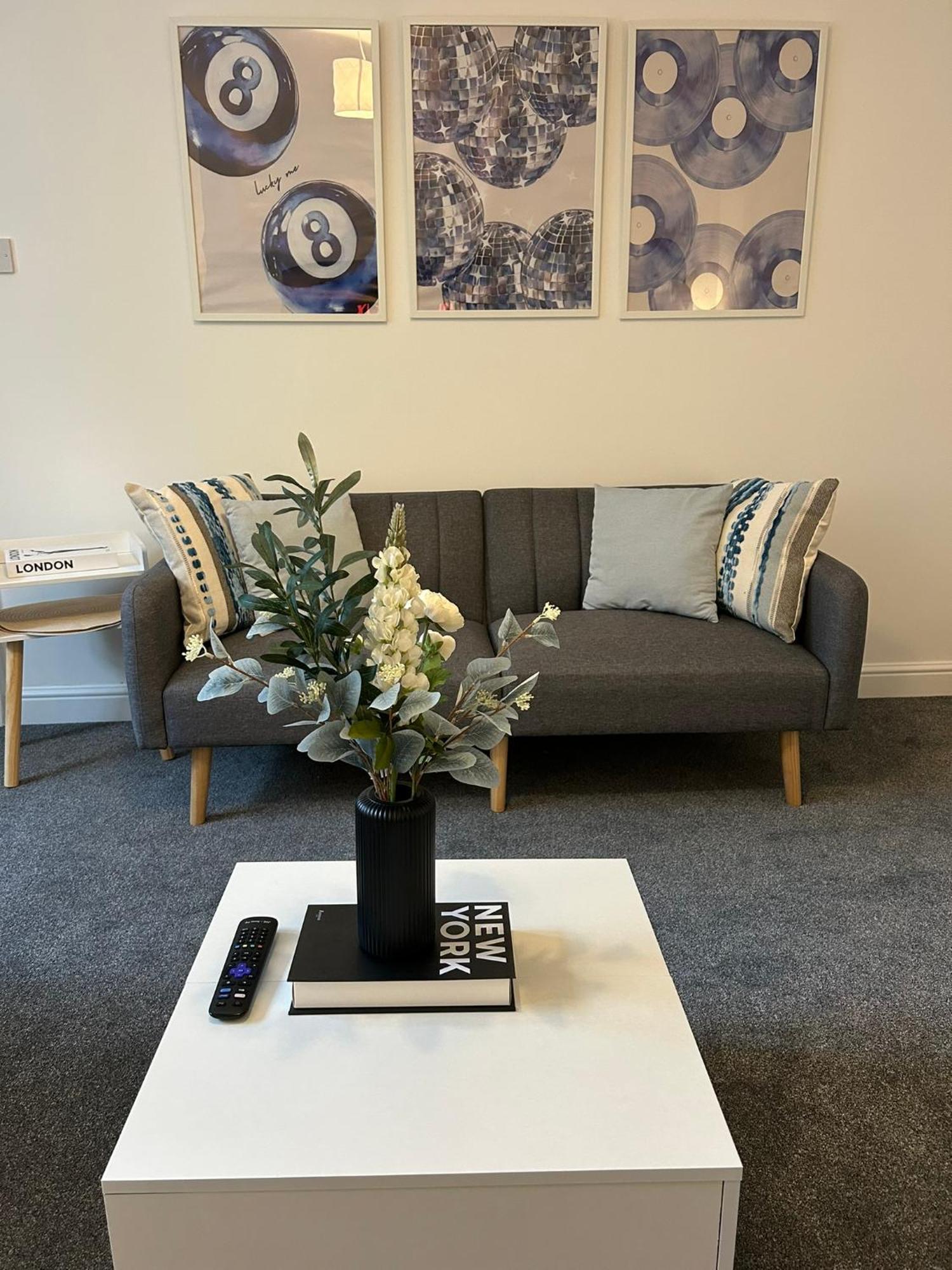 Brand New Modern Apartments Steps From Gloucester Quays Extérieur photo